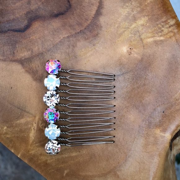 White Opal, Aurora Borealis + Classic Clear Crystal Hair Comb - Picture 10 of 10